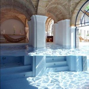 Meet your Posher, Charlie